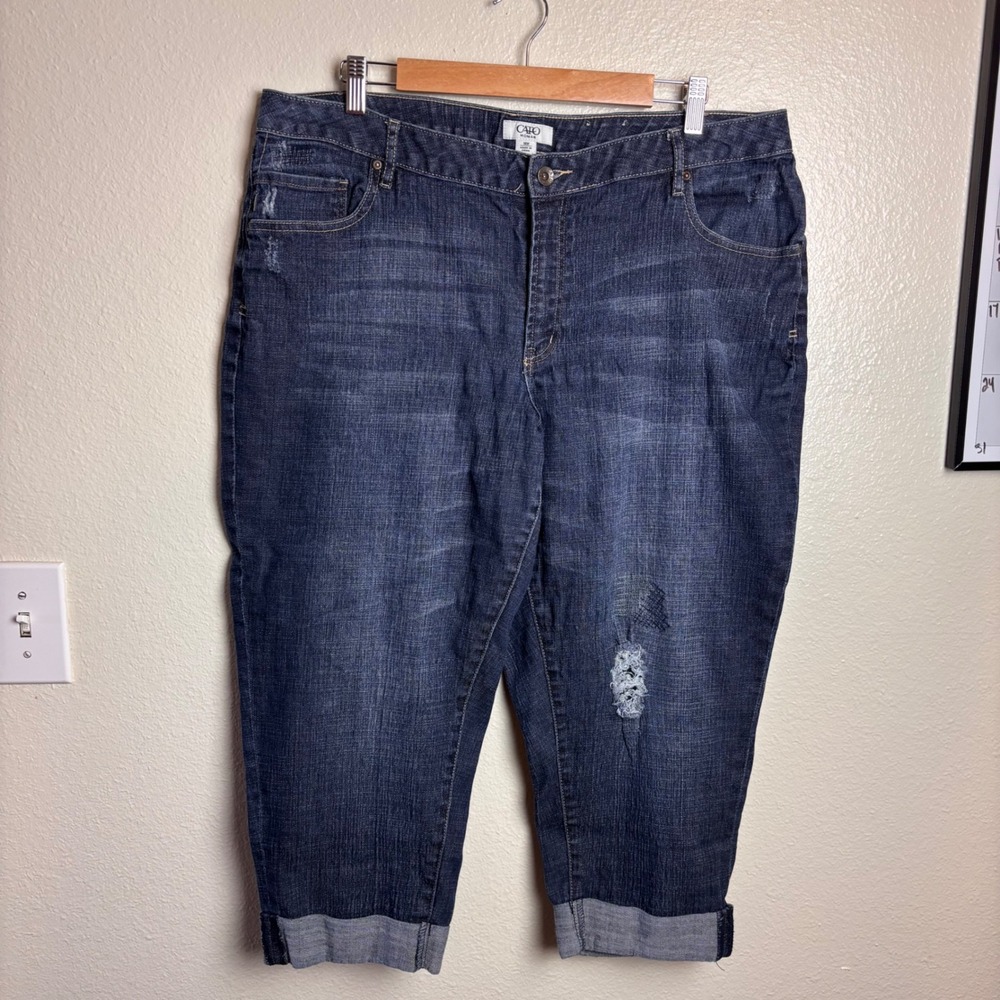 Cato Woman Womens 18W Denim Capri Jeans Distressed Cuffed Dark Wash Y2K Plus